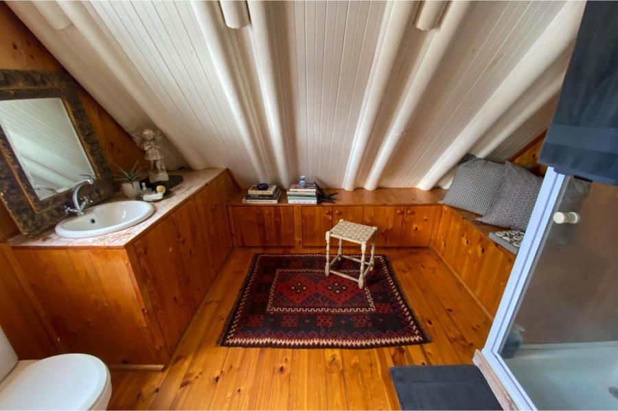 4 Bedroom Property for Sale in Pringle Bay Western Cape